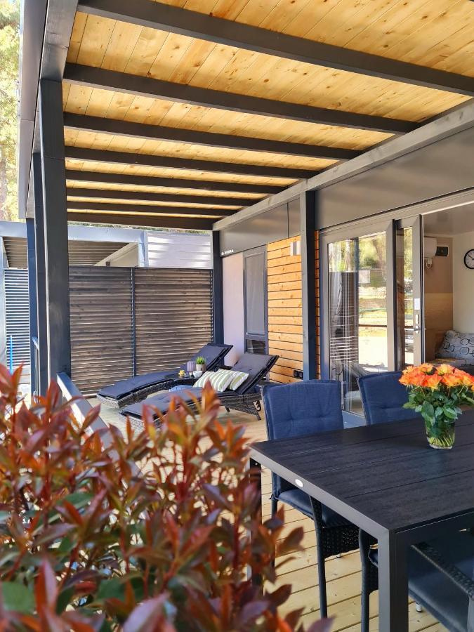 Luxury Mobile Homes Ivaci ロヴィニ エクステリア 写真